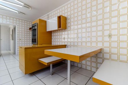 Apartamento à venda com 172m², 3 quartos e 2 vagasCozinha