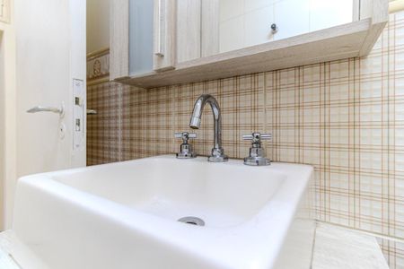 Apartamento à venda com 172m², 3 quartos e 2 vagasBanheiro da Suíte