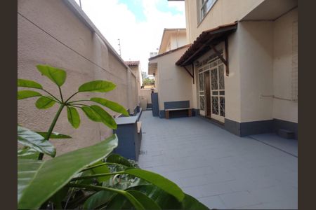 Apartamento à venda com 170m², 3 quartos e 1 vaga Apartamento à venda com 170m², 3 quartos e 1 vagaFoto 01