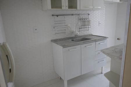 Apartamento à venda com 48m², 2 quartos e 1 vagaCozinha