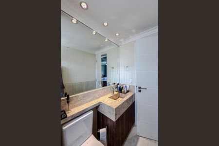 Apartamento à venda com 180m², 3 quartos e 3 vagasBanheiro da Suíte 2