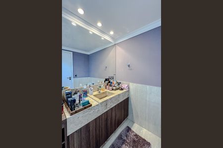 Apartamento à venda com 180m², 3 quartos e 3 vagasBanheiro da Suíte 1