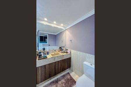 Apartamento à venda com 180m², 3 quartos e 3 vagasBanheiro da Suíte 1