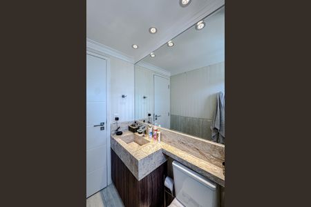 Apartamento à venda com 180m², 3 quartos e 3 vagasBanheiro da Suíte 3