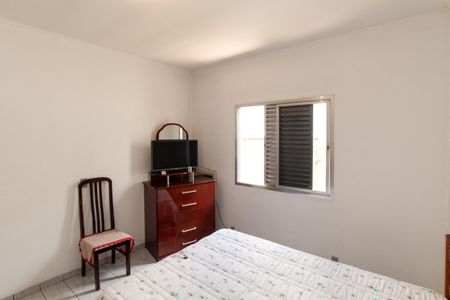 Casa à venda com 130m², 3 quartos e 2 vagasQuarto 2