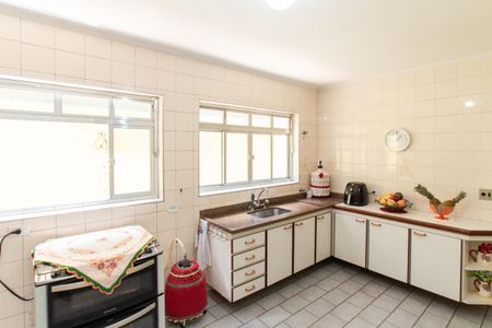 Casa à venda com 130m², 3 quartos e 2 vagasCozinha