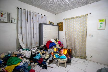 Quarto de casa à venda com 1 quarto, 44m² em Olaria, Rio de Janeiro