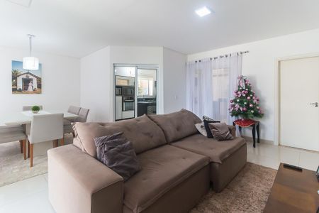 Casa de condomínio para alugar com 150m², 3 quartos e 2 vagasSala