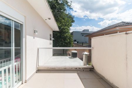 Casa de condomínio para alugar com 150m², 3 quartos e 2 vagasVaranda do Quarto 3