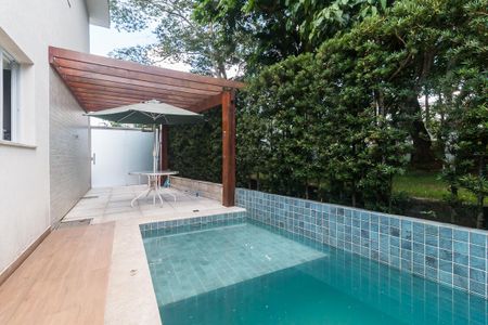 Casa de condomínio para alugar com 150m², 3 quartos e 2 vagasÁrea comum - Piscina