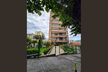 Apartamento à venda com 115m², 3 quartos e 3 vagasFachada