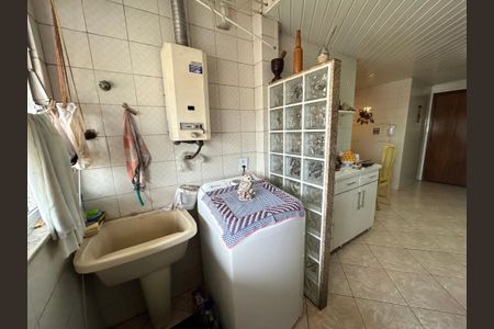 Apartamento à venda com 115m², 3 quartos e 3 vagasÁrea de Serviço