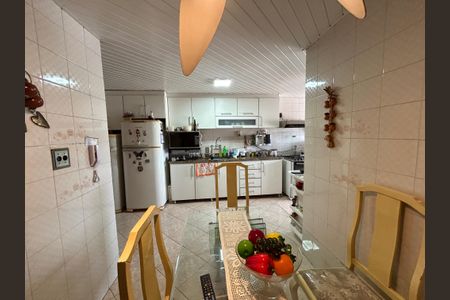 Apartamento à venda com 115m², 3 quartos e 3 vagasCozinha