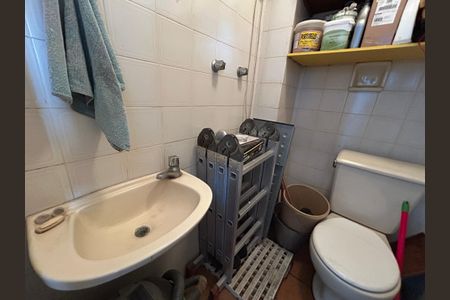 Apartamento à venda com 115m², 3 quartos e 3 vagasBanheiro de serviço