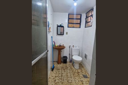 Casa para alugar com 100m², 1 quarto e 2 vagasBanheiro