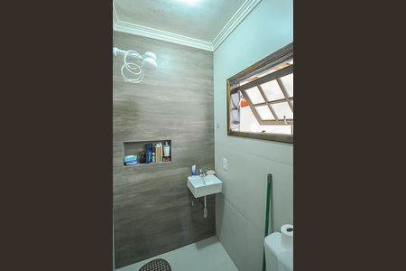 Casa à venda com 160m², 2 quartos e 2 vagas Casa à venda com 160m², 2 quartos e 2 vagasBanheiro da Suíte