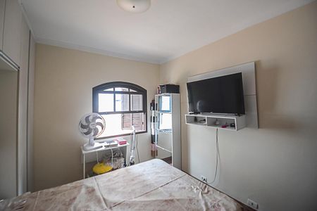 Casa à venda com 160m², 2 quartos e 2 vagas Casa à venda com 160m², 2 quartos e 2 vagasQuarto Suíte