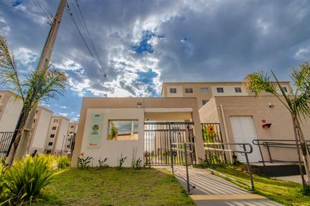 Apartamento para alugar com 49m², 2 quartos e sem vagaFachada