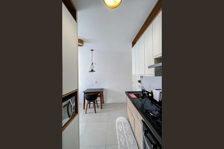 Apartamento à venda com 33m², 1 quarto e sem vaga