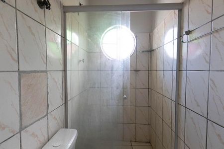 Banheiro da Suíte de casa para alugar com 2 quartos, 92m² em Jardim Brasil, São Paulo