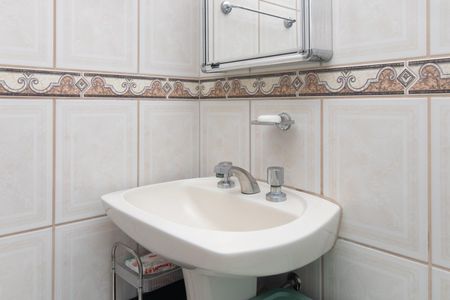 Apartamento à venda com 64m², 2 quartos e sem vagaBanheiro