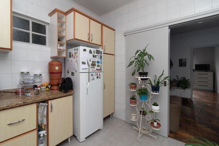 Apartamento à venda com 64m², 2 quartos e sem vagaCozinha e Área de Serviço