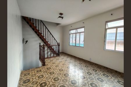 Apartamento para alugar com 100m², 2 quartos e sem vagaSala