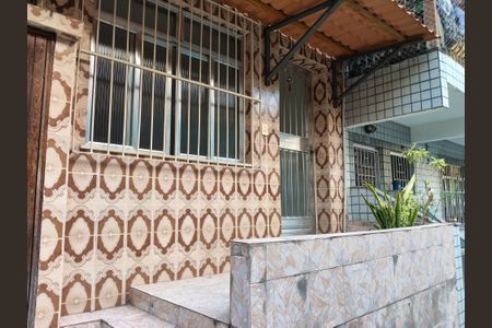 Apartamento para alugar com 100m², 2 quartos e sem vagaFachada