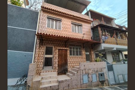 Apartamento para alugar com 100m², 2 quartos e sem vagaFachada