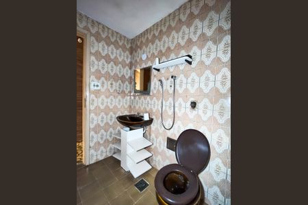 Apartamento para alugar com 100m², 2 quartos e sem vagaBanheiro Corredor