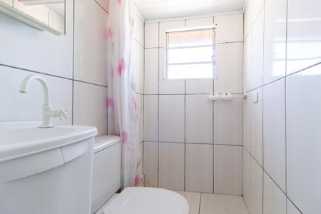 Casa para alugar com 92m², 2 quartos e sem vagaBanheiro da suíte