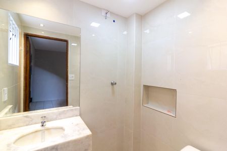 Casa para alugar com 149m², 2 quartos e 1 vaga Casa para alugar com 149m², 2 quartos e 1 vagaBanheiro Suíte