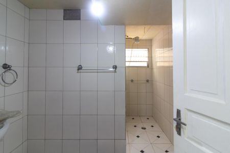 Casa para alugar com 149m², 2 quartos e 1 vaga Casa para alugar com 149m², 2 quartos e 1 vagaBanheiro Social