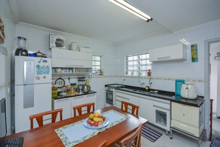 Casa para alugar com 94m², 2 quartos e 2 vagas Casa para alugar com 94m², 2 quartos e 2 vagasCozinha