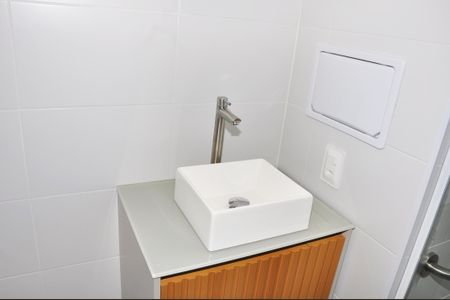 Studio para alugar com 25m², 1 quarto e sem vagaDetalhe - Kitnet / studio - Banheiro Social