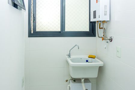Apartamento para alugar com 58m², 3 quartos e 1 vagaCozinha e Área de Serviço