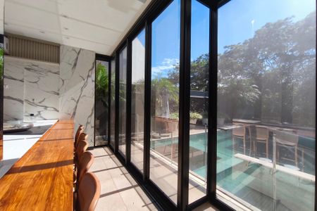 Casa de condomínio à venda com 400m², 4 quartos e 2 vagasÁrea gourmet