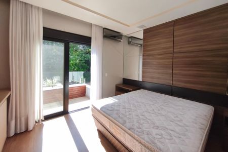 Casa de condomínio à venda com 400m², 4 quartos e 2 vagasQuarto Suíte 4