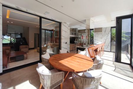 Casa de condomínio à venda com 400m², 4 quartos e 2 vagasÁrea gourmet