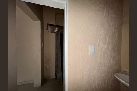 Casa à venda com 200m², 3 quartos e 2 vagasBanheiro de serviço