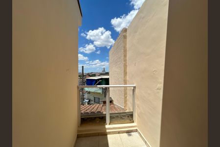 Casa à venda com 200m², 3 quartos e 2 vagasVaranda do quarto 2