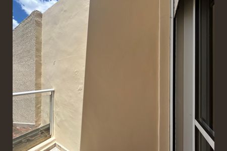 Casa à venda com 200m², 3 quartos e 2 vagasVaranda do quarto 2