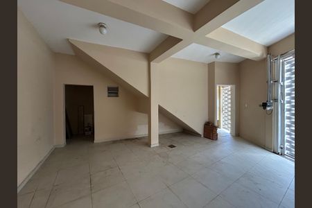 Casa à venda com 200m², 3 quartos e 2 vagasGaragem