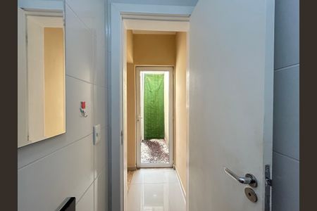 Casa à venda com 200m², 3 quartos e 2 vagasLavabo