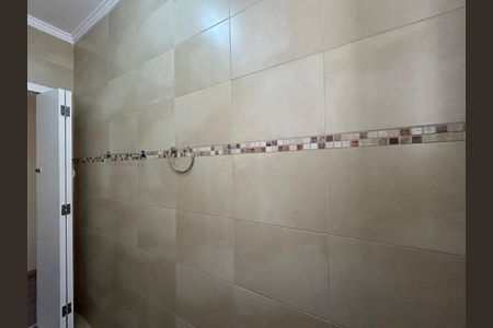 Casa à venda com 200m², 3 quartos e 2 vagasBanheiro