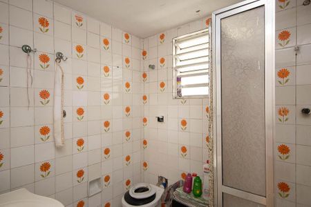 Banheiro  de apartamento para alugar com 2 quartos, 60m² em Jardim Leonor Mendes de Barros, São Paulo