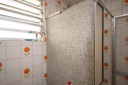 Apartamento para alugar com 60m², 2 quartos e 1 vaga Apartamento para alugar com 60m², 2 quartos e 1 vagaBanheiro