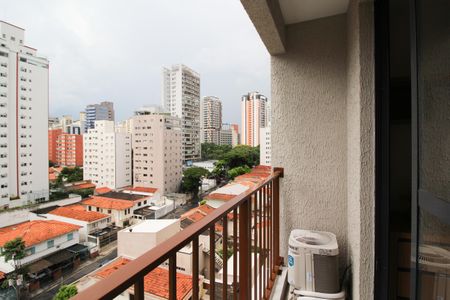 Varanda de kitnet/studio para alugar com 1 quarto, 25m² em Vila Olímpia, São Paulo