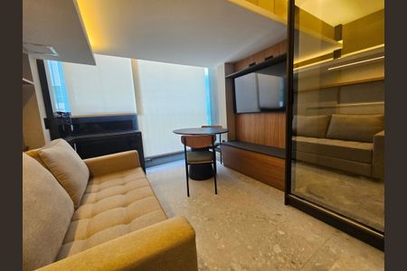 Sala de kitnet/studio para alugar com 1 quarto, 35m² em Santo Amaro, São Paulo