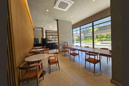 Studio para alugar com 35m², 1 quarto e sem vagaÁrea comum - Salão de festas